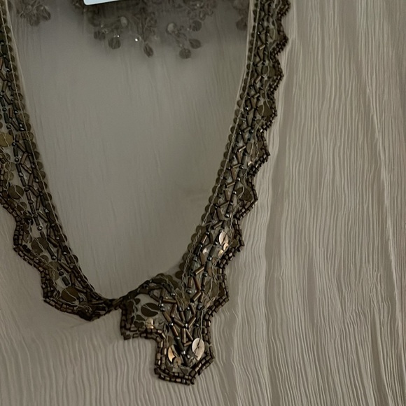 Kimchi Blue Sheer Beautiful Top - Picture 7 of 10